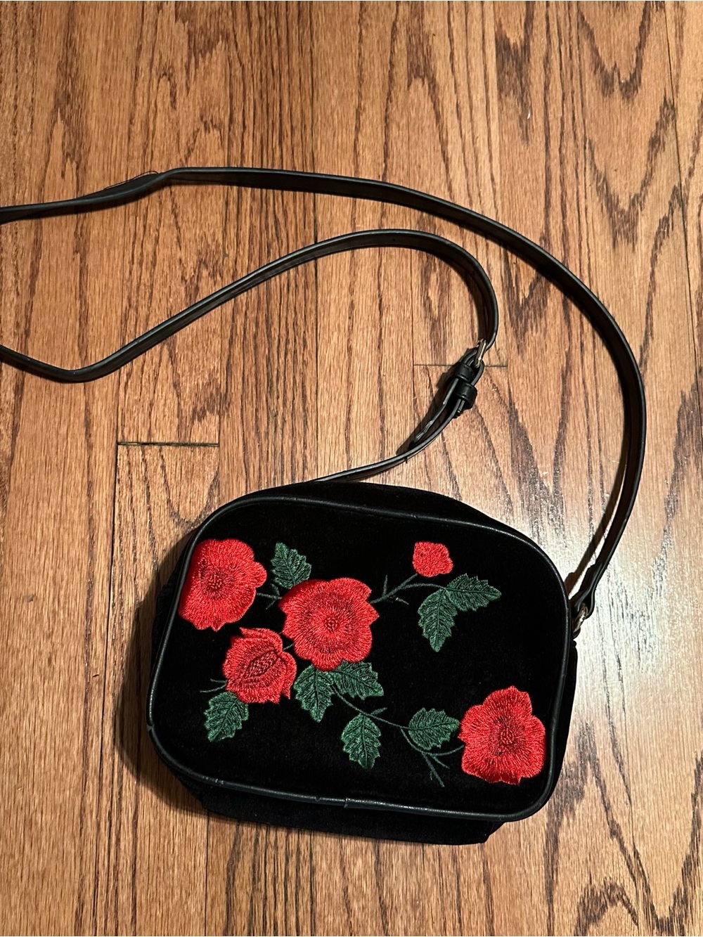 Forever 21: Black Velvet Crossbody Bag with Red Floral Embroidery